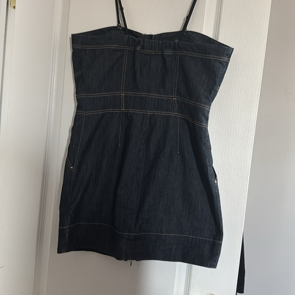Denim Strapless Dress. Top 19” length 27”. it does stretch - Picture 10 of 10